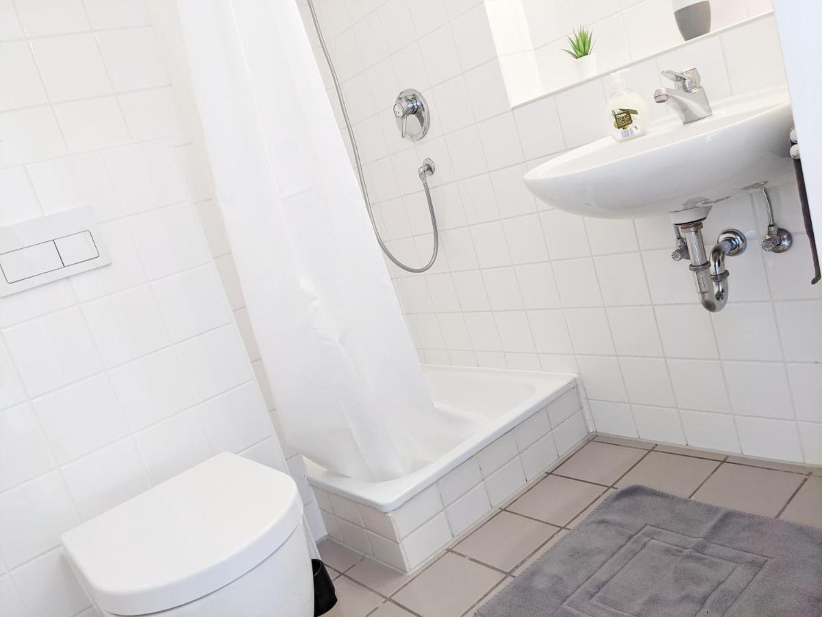 Lenastay L Tiny Apartment - Innenstadt Кайзерслаутерн Екстериор снимка